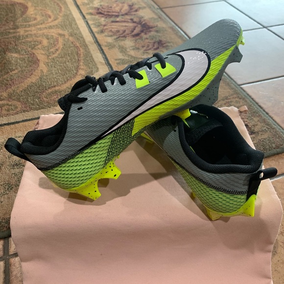 Nike Vapor Edge Speed 360 2 Men's Football Cleats - Picture 2 of 12